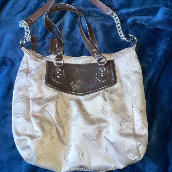 Coach purse - Picture 3 of 6